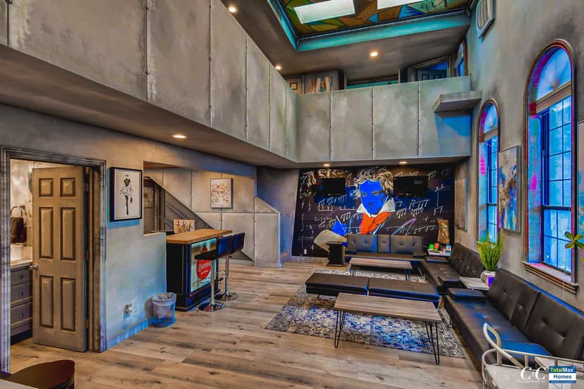 Luxury Amenities