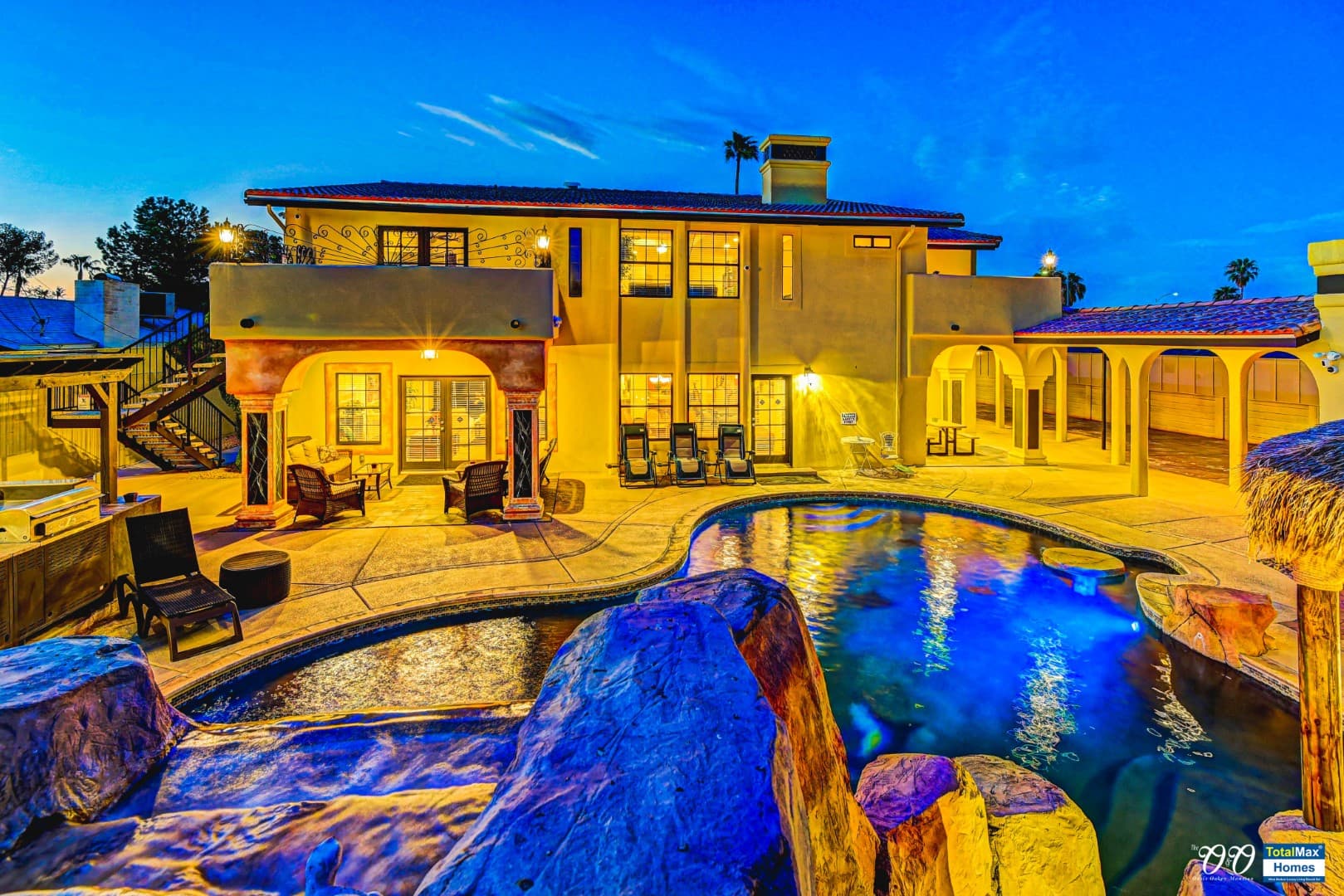 exterior pool 2